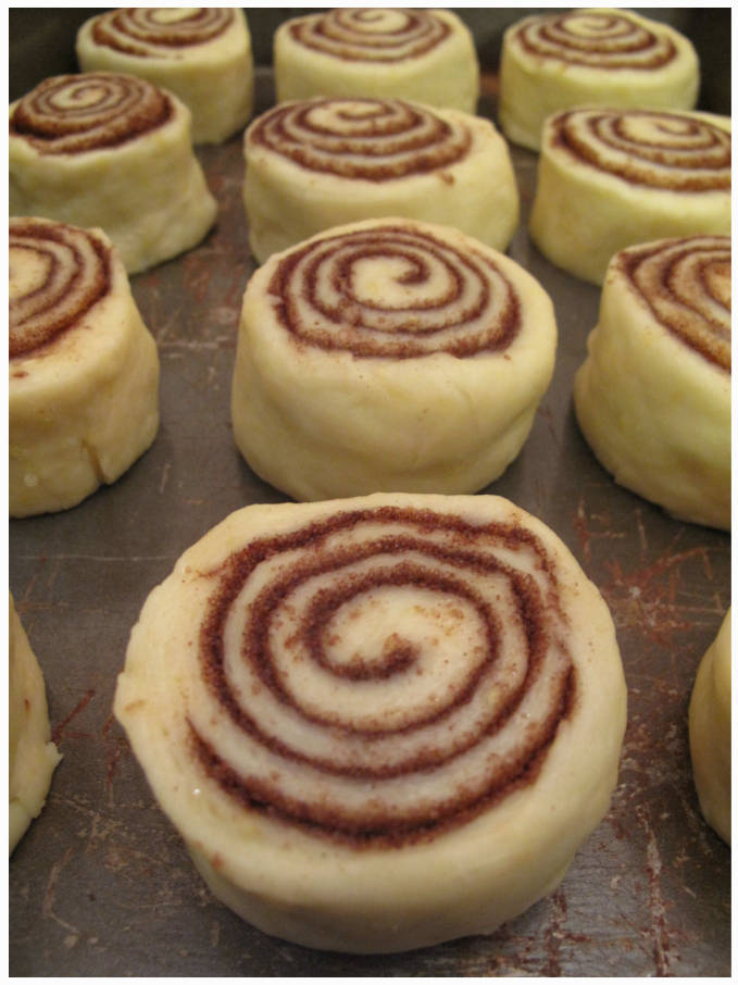 Cinnamon rolls pre-baking