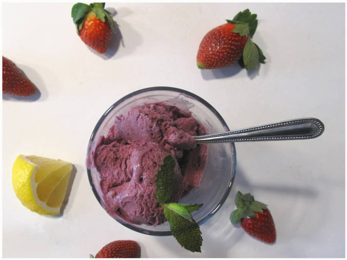 Blueberry-Lemon Ice Cream