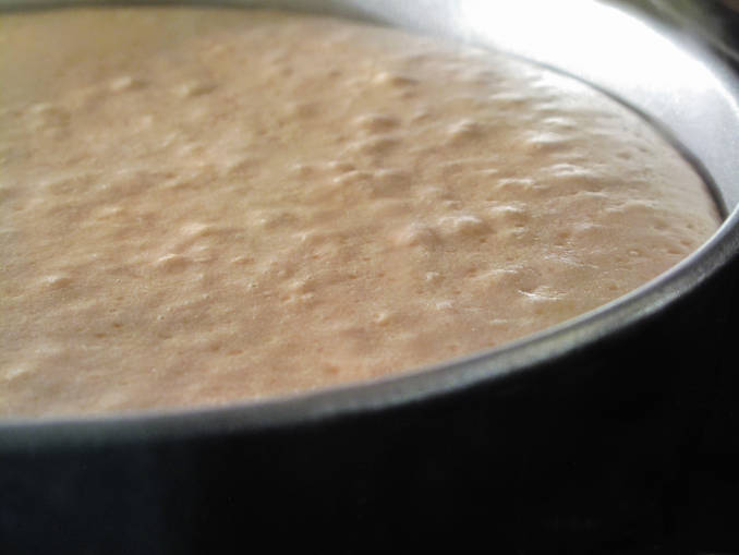 Chiffon cake baking at a low temperature for a good texture