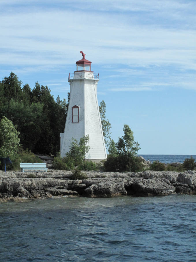 Tobermory lighthouse