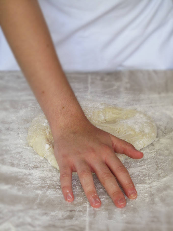Make a cloverleaf shape from croissant dough