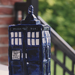 Doctor Who TARDIS Cake