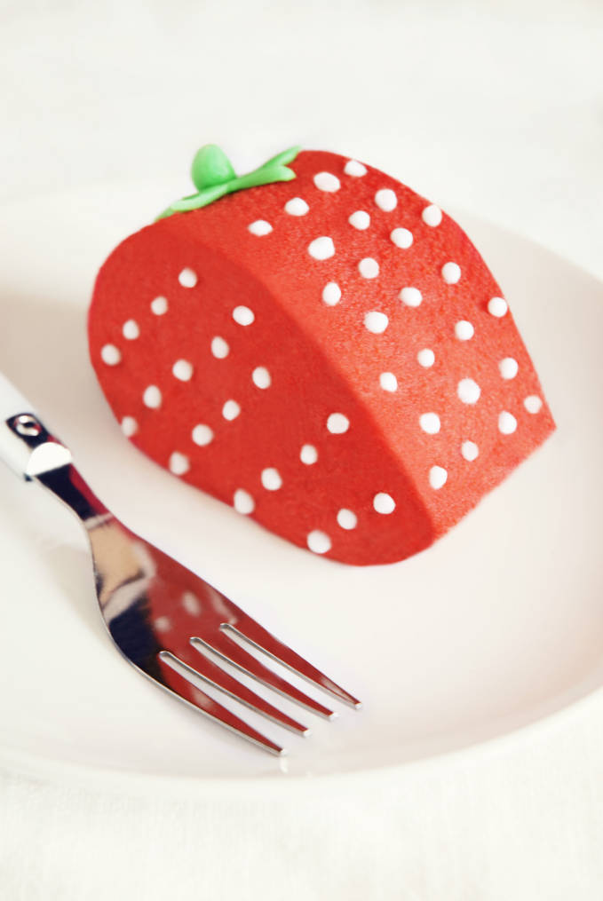 A homemade version of Paris’s Ladurée Patisserie’s La Fraise entremet cake, bursting with strawberry flavour!